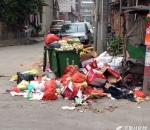 网友报料称：罗源西门路党校路口垃圾成堆 无人清理